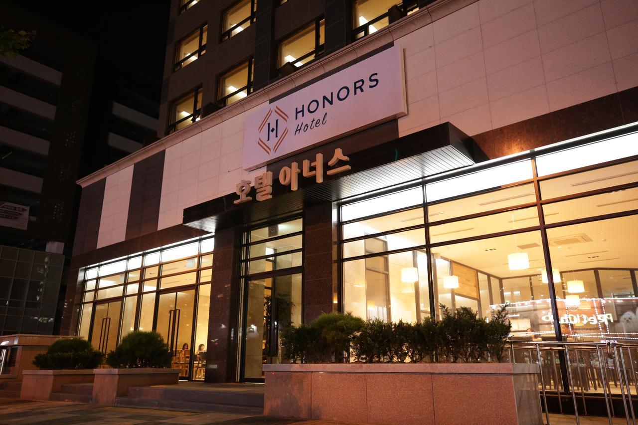 Honors Hotel Hwaseong Exterior photo