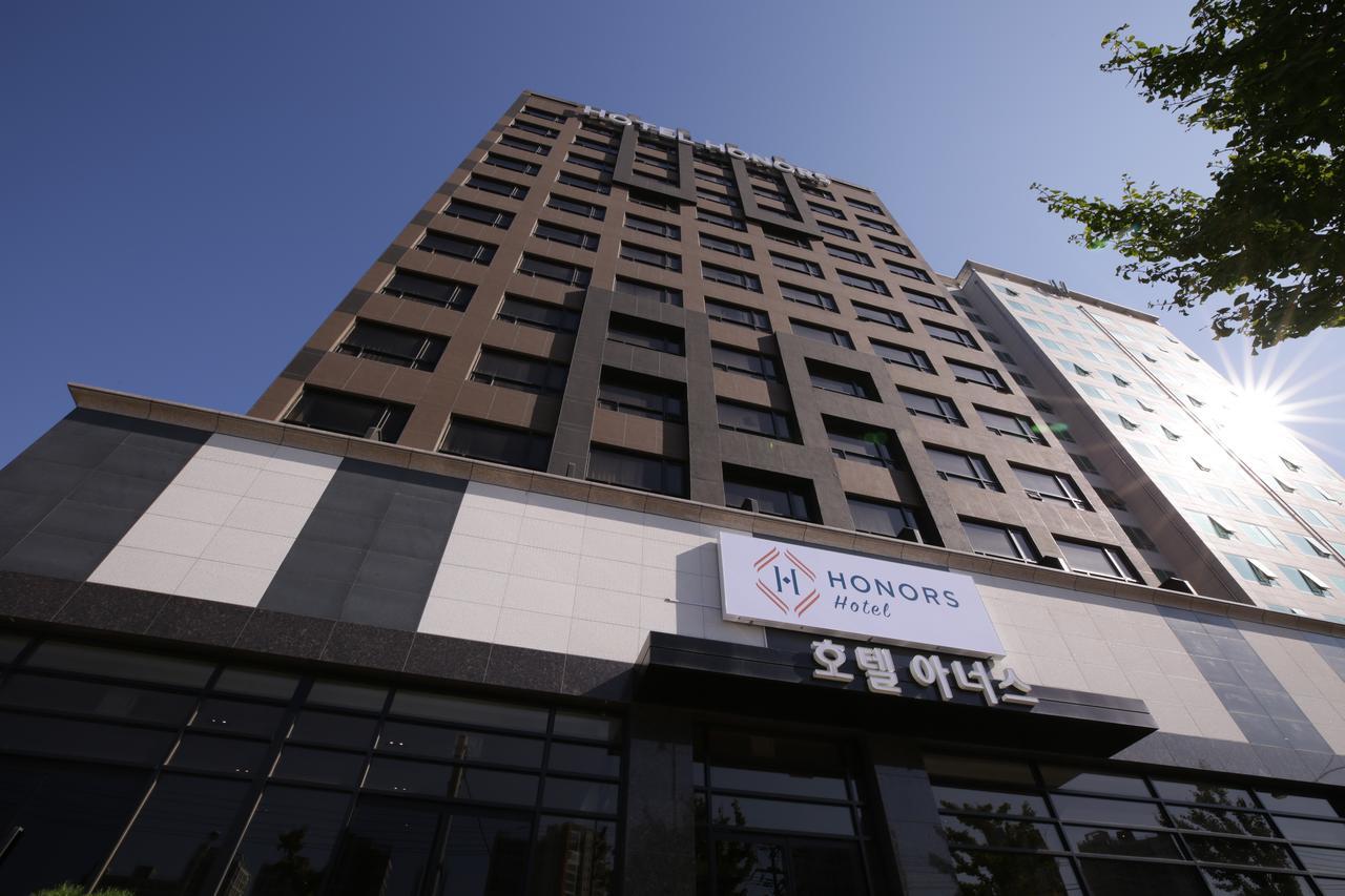 Honors Hotel Hwaseong Exterior photo
